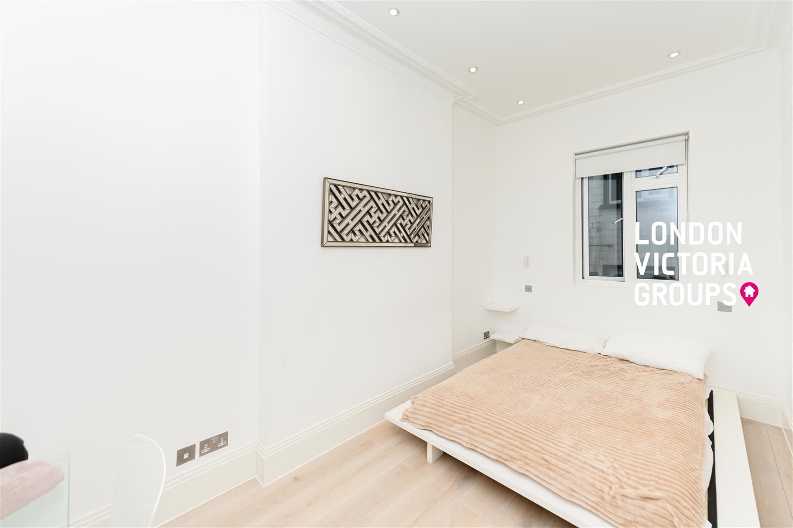 5 Ennismore Gardens, London